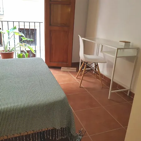 Lo Que El Centro De Esconde *